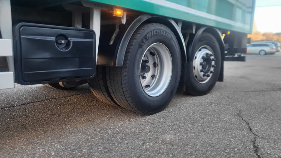 CAMIÓN SCANIA P320 scania320 2026 02 19 11