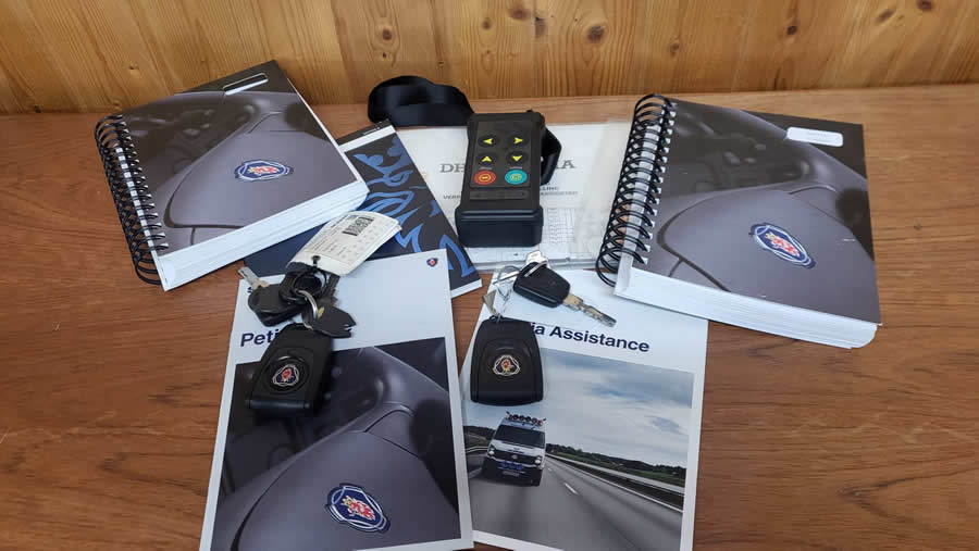 CAMIÓN SCANIA P320 scania320 2026 02 19 23