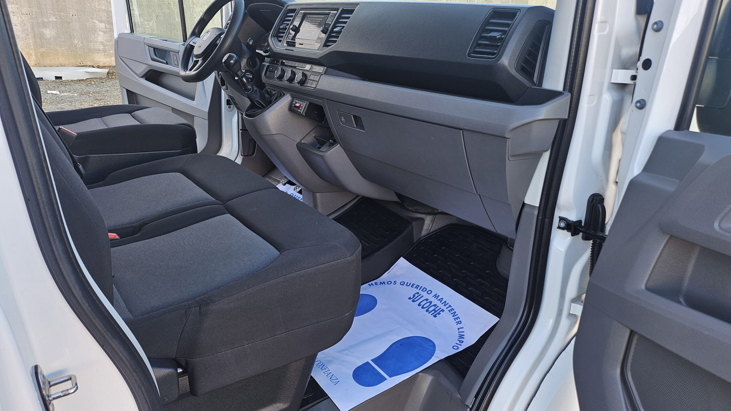 VOLKWAGEN CRAFTER FRIGO 20260317 181631