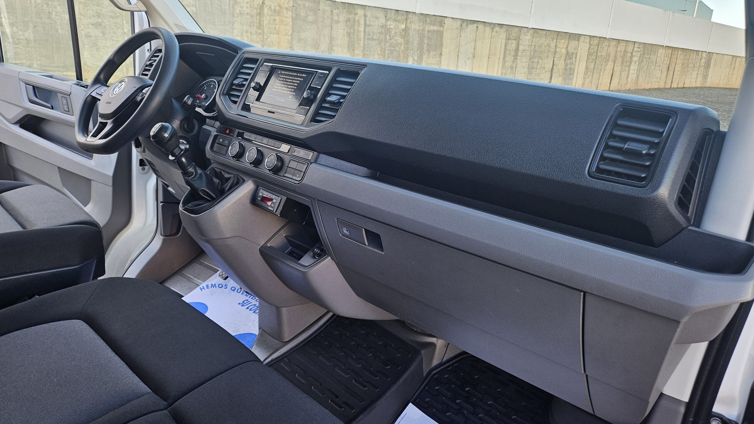 VOLKWAGEN CRAFTER FRIGO 20260317 181636