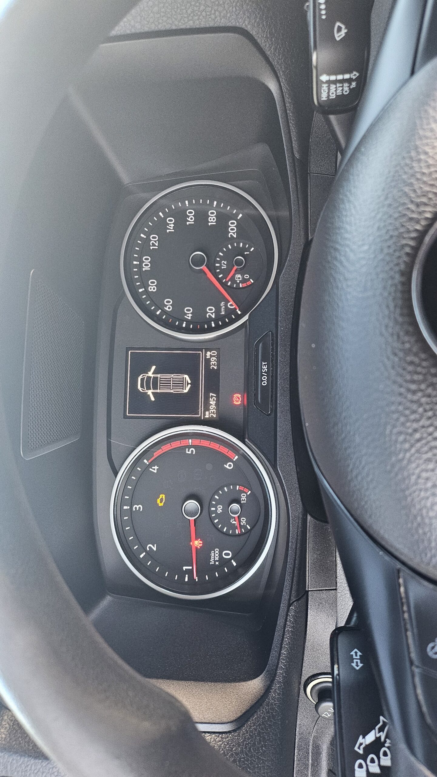 VOLKWAGEN CRAFTER FRIGO 20260317 181737